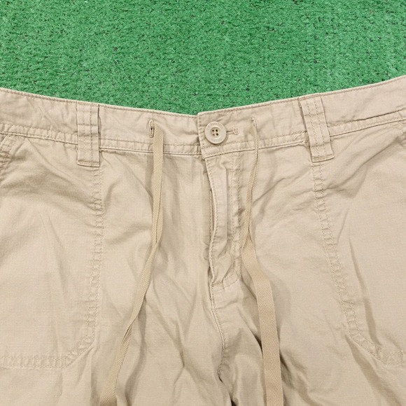 GH BASS HERITAGE BEIGE KHAKI CHINO SHORTS WOMENS SIZE 14 - Picture 2 of 6